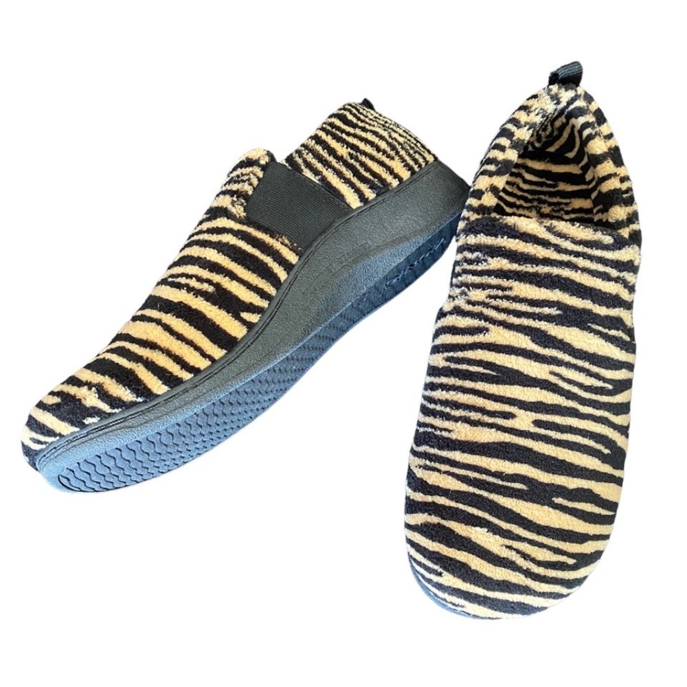 NWOB Vionic Tiger striped Indulge Kalia rubber soled women's slippers US 9 EU 41